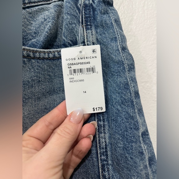 Good American Good Extreme Barrel Jeans in size 32 or 14 - Picture 6 of 10